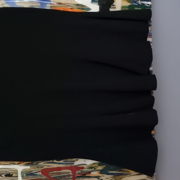 ALEXANDER MCQUEEN Black Skirt w Flare Hem. Size 46 EU, L large US. - Picture 7 of 8